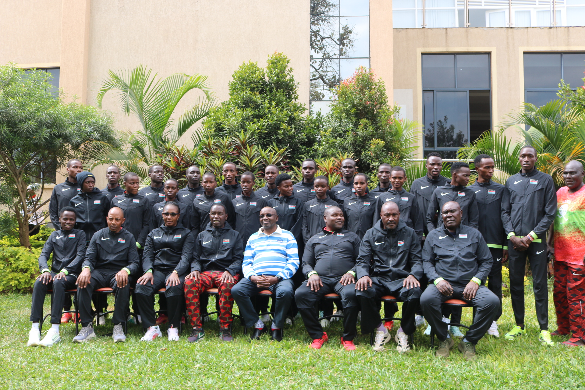 Barnaba Korir with Team Kenya U20 squad